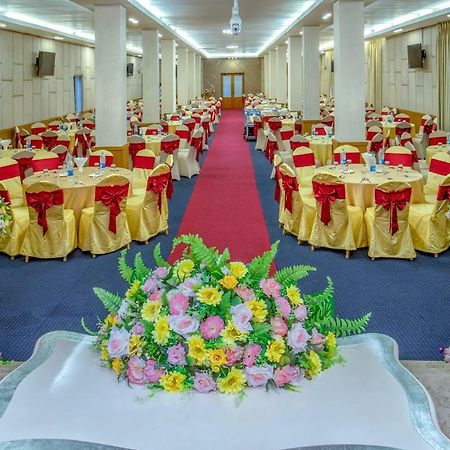 Ngwe Moe Hotel Молам'яйн Екстер'єр фото