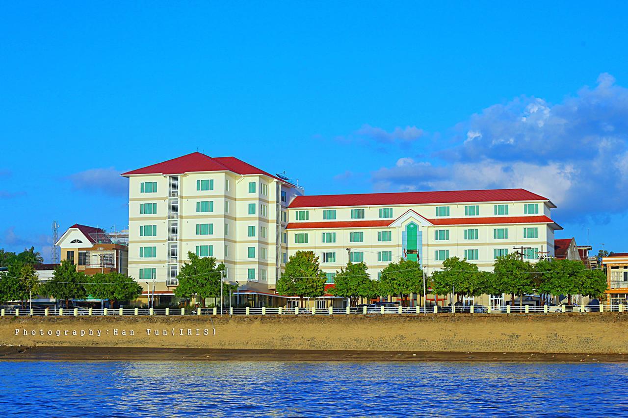 Ngwe Moe Hotel Молам'яйн Екстер'єр фото