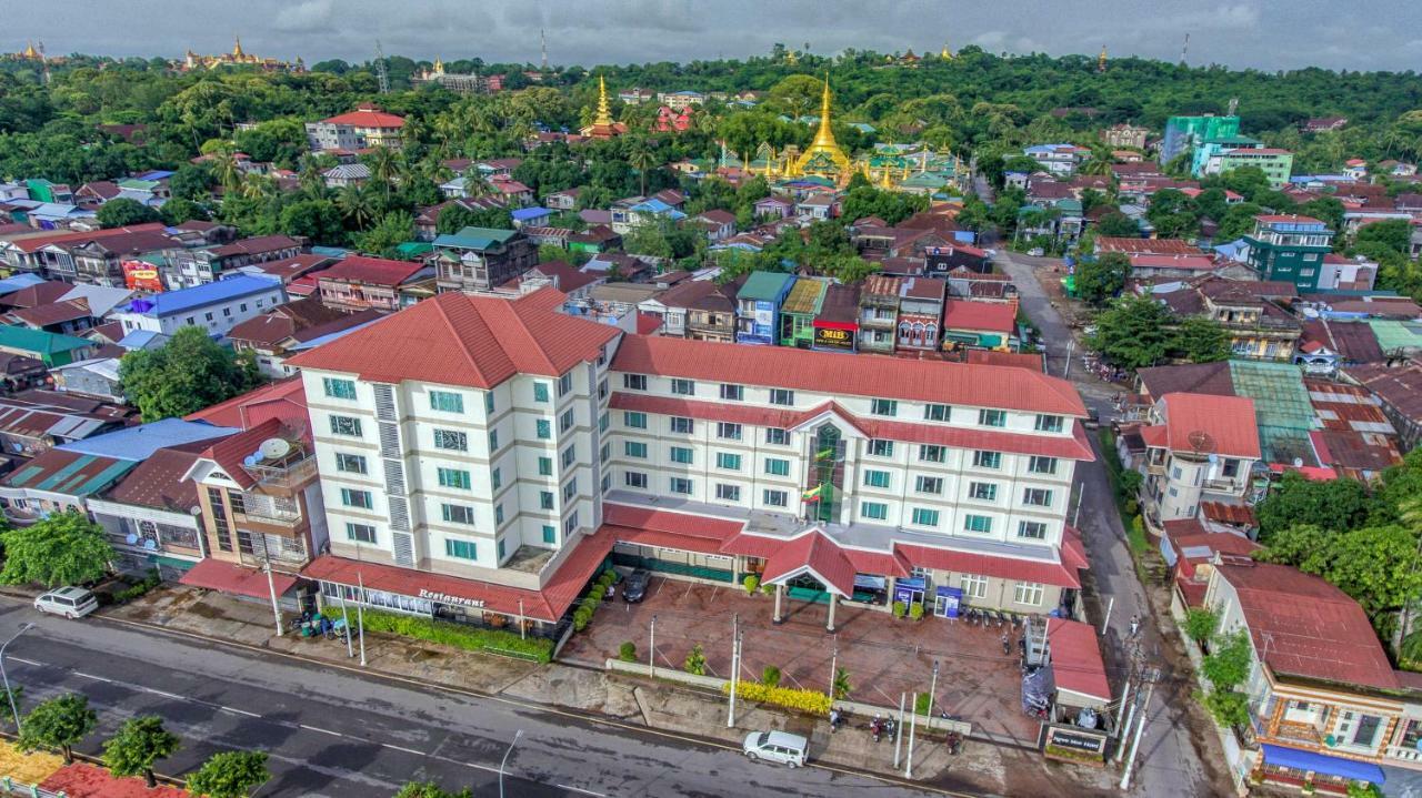 Ngwe Moe Hotel Молам'яйн Екстер'єр фото